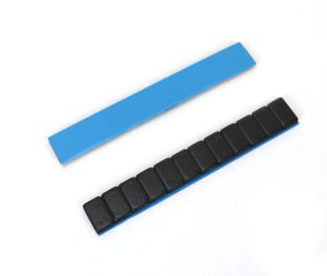 AL-50504L Plakgewichten voor velgen | 12 x 5 gram | Zwart | Losse strip